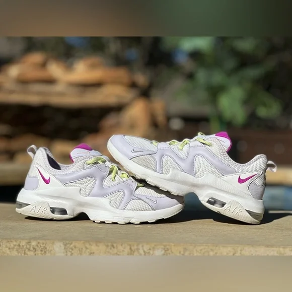 Size 5Y (6.5 Women’s) - Nike Air Force 1 LV8 3 Low Wheat - Picture 1 of 9